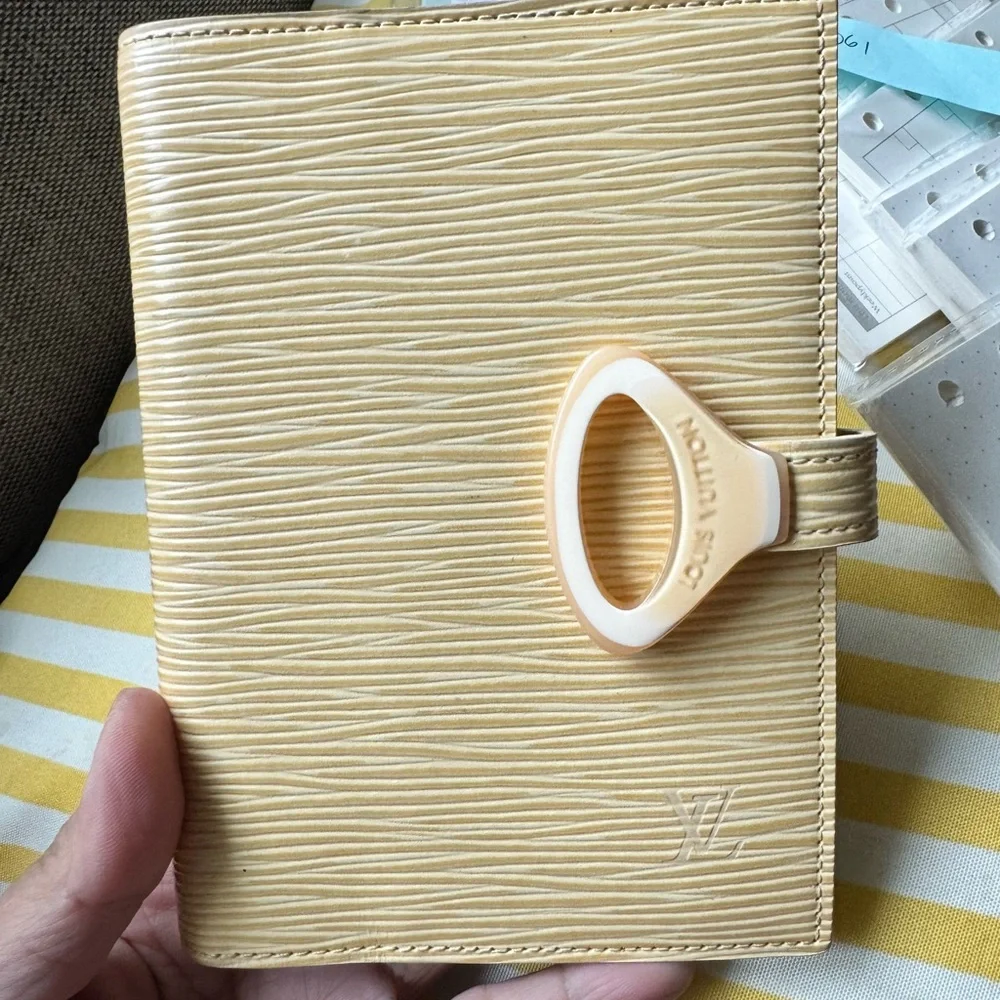 Louis Vuitton Yellow PM Organizer with Inserts - Picture 4 of 7